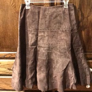Suede Skirt Tan Size 4 Eddie Bauer Washable